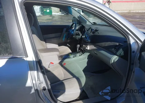 2012 Toyota Highlander Base V6 z USA, uszkodzony, nr VIN 5TDBK3EH1CS155953